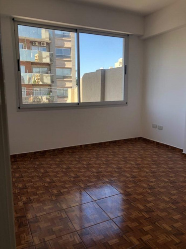 Imagen 7 de 11 de Departamento En Venta En Lanus Este