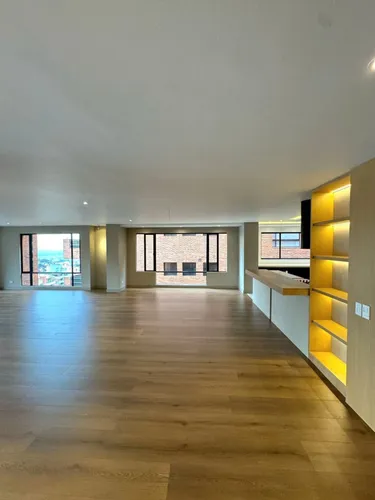 Apartamento En Arriendo/venta En Los Rosales. Cod V3554