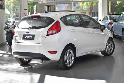 Ford Fiesta Kinetic Desing Titanium 1.6 Mt 2013 - Car Cash