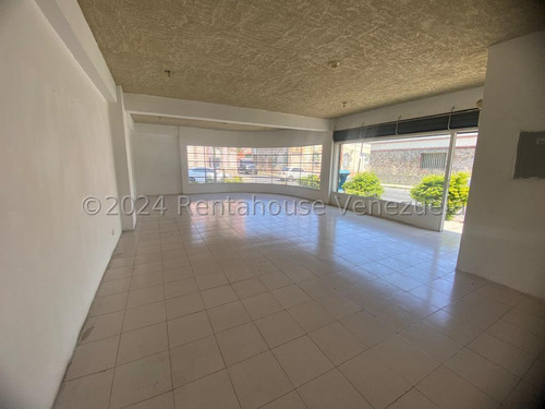 Ana Karina Molleja Vende Excelente Local Comercial En Zona Centro De Barquisimeto ,lara/akm