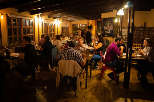 Excelente Restaurant Totalmente Equipado.