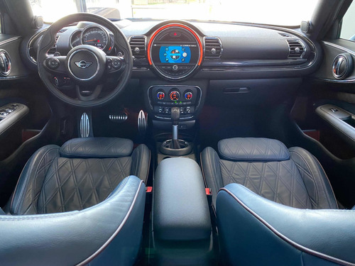 Imagen 2 de 14 de Mini Clubman Clubman S Hot Chili