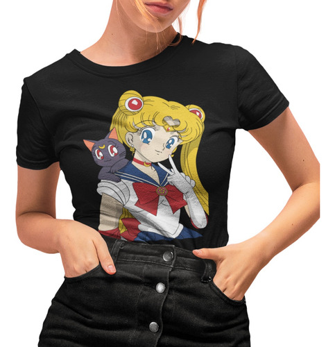 Playera Negra Estampado Sailor Moon Serena Tsukino