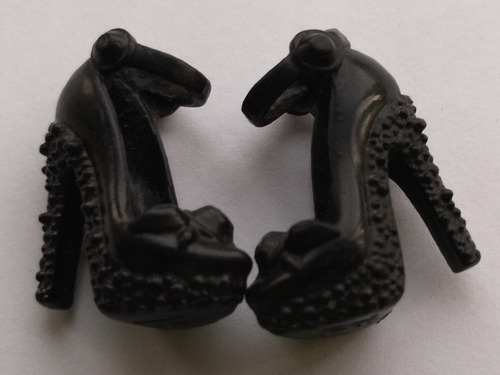 Barbie Zapatos Negro Mattel (Usado)