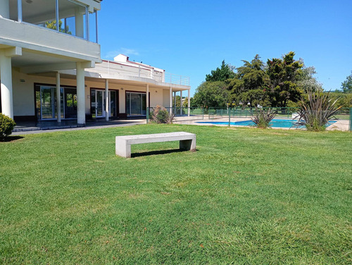 Venta/permuta - Terreno N° 6 - Campos De Esther, Pueblo Esther.