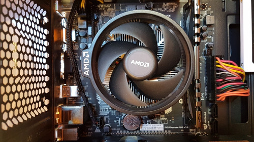 Pc Gamer / Ryzen 1600 / Radeon Rx 570 / Ssd 240 / 8 Gb Ram