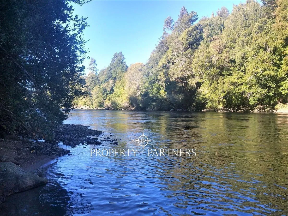 Imagen 1 de 28 de Hermosa Casa En Terreno Con Orilla De Río Liucura