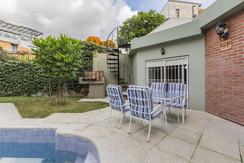 Venta Casa 4 Ambientes C/ Cochera - Pileta - Quincho - Permuta - Villa Devoto