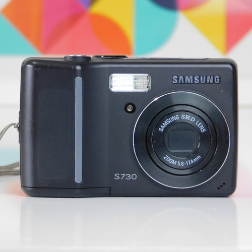 Câmera Samsung S730 7.2 Megapixels Preto (Usado)