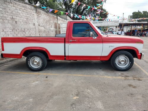Imagen 5 de 15 de Ford F200