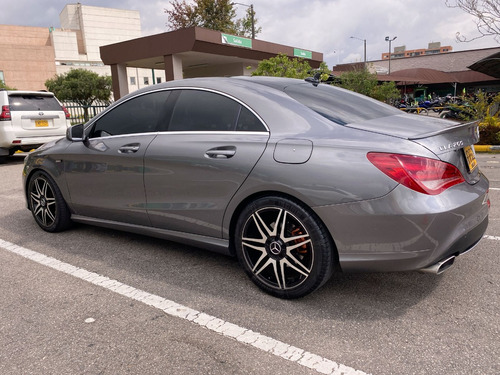 Mercedes Benz Cla200 1.6 At 2014