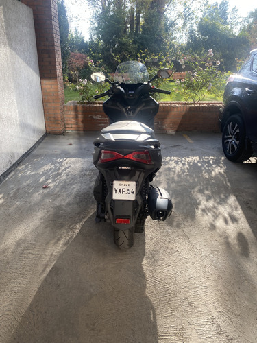 Moto Nueva Con Su Documentación Al Día . Primera Revisión Ok