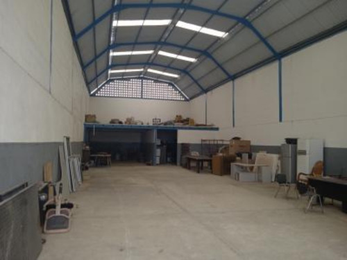 Imagen 3 de 5 de Venta De Galpon En El Sector De El Placer En Palavecino.