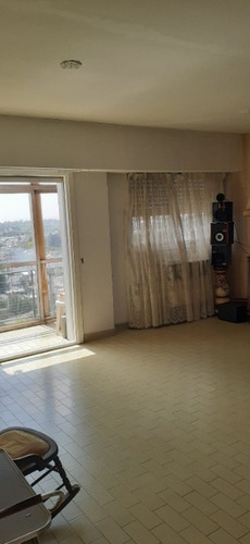 Imagen 2 de 14 de Departamento En Venta En Quilmes Centro