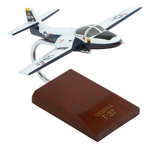 Mastercraft Collection T-37b Tweetie Bird Azul Blanco Modelo