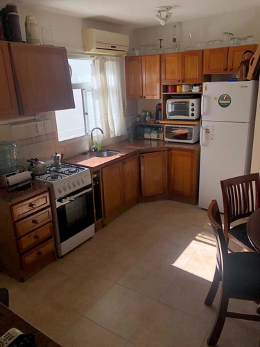 Vendo En Pocitos 3 Dormitorios Oportunidad V32