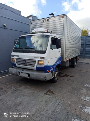 Camión Volkswagen 8120 C/furgón Y Plataforma Hidraulica