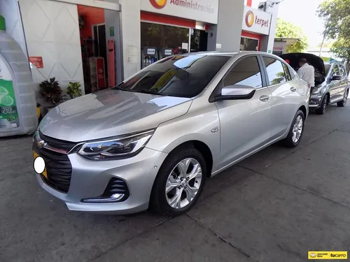 Chevrolet Onix 1.0t Automática