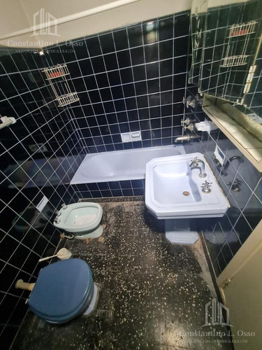 Imagen 14 de 30 de Amplia Casa En Venta En Banfield Este C/ Cochera