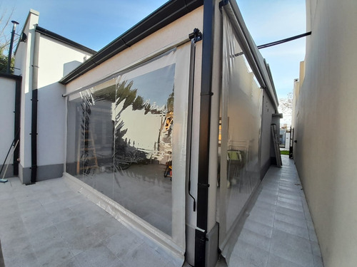 Cerramiento De Enrollar De 2,50 X 2 Mts. Transparente