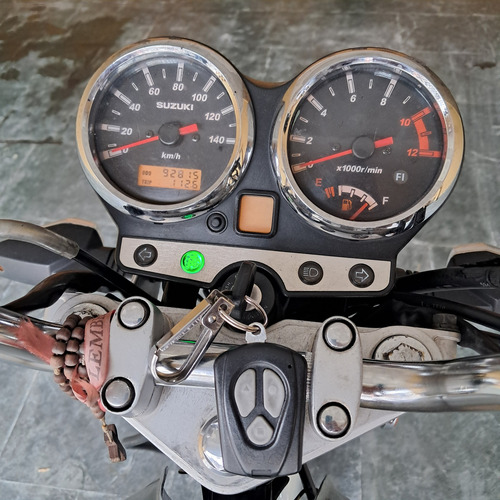 Moto Recém Revisada, Excelente Para Uso Diário.