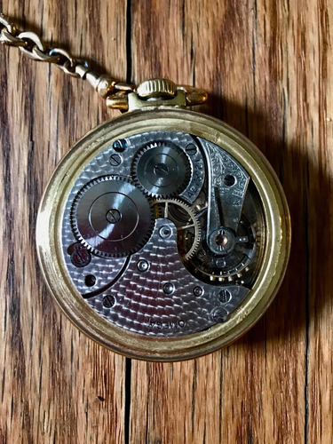 Antiguo Reloj De Bolsillo Omega Funcionando !!! (Usado)