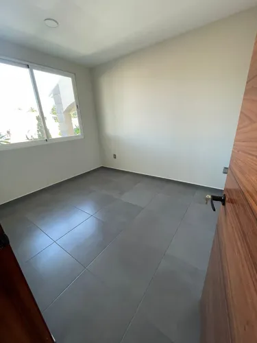 Casa En Venta En Gran Quinta Por La Uvm