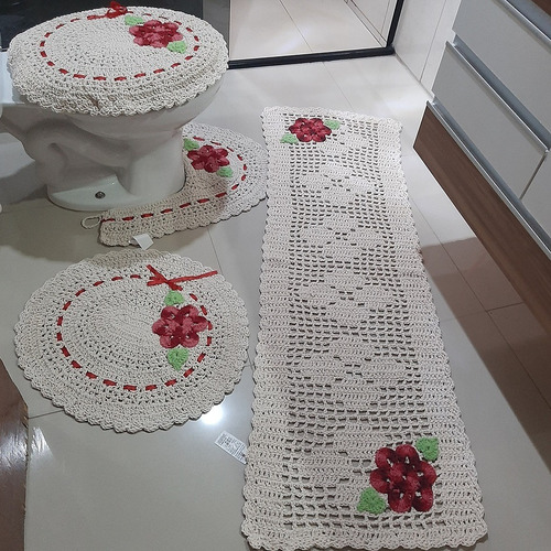 Jogo De Banheiro + Passadeira Avulsa Cor Vermelho