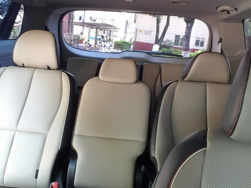 Imagen 7 de 9 de Kia Carnival Aut