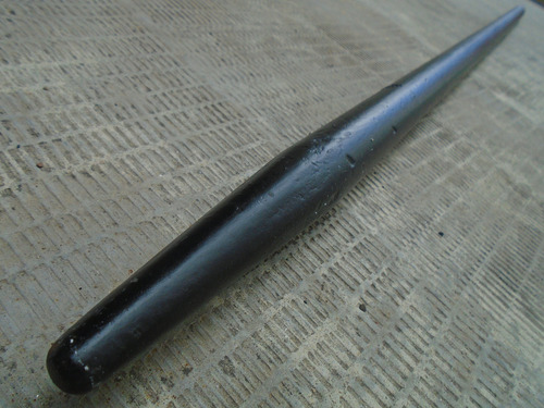 Barreta Pico Doble Punta 1.25 Mts Palanca Hierro
