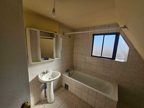 Arriendo Casa Central 3 D, 2 B, 1e, Patio (100676)