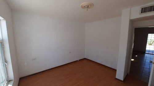 Casa Sola En Renta En Las Granjas, Chihuahua, Chihuahua