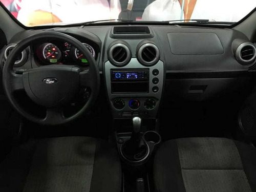 Ford Fiesta Sedan1.6flex