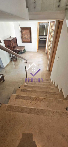 San Ángel, Preciosa Casa En Renta Con Uso De Suelo Para Oficinas