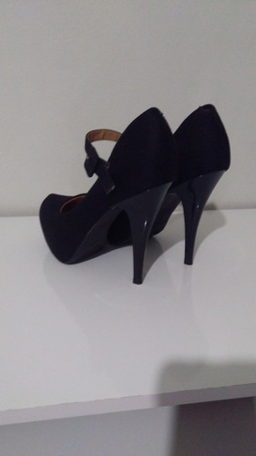 Sapato Preto, Marca Vizzano