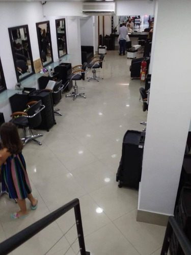 Imagem 3 de 12 de Loja Para Alugar Na Rua Armando Penteado, Higienópolis, São Paulo - Sp - Liv-12275
