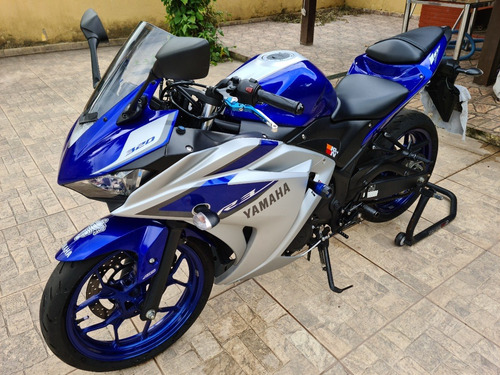 Imagem 2 de 15 de Yamaha Yzf R3 Abs