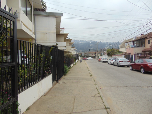 Vendo Casa 120 M2, 4 Habitaciones, Viña Del Mar