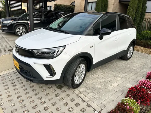 Opel Crossland 1.2L Edition