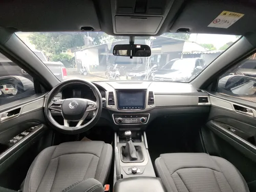 Ssangyong Rexton Sport
