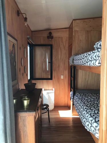 Alquiler Casa Tiny House / Bungalow / Cabaña Punta Colorada, Maldonado Con Piscina Y Tina Nórdica / 36 Mts2 Y 25 Mtrs2 De Deck - Terraza. Jardín Y Parrillero, Equipamiento Y Relax / 250m De La Playa