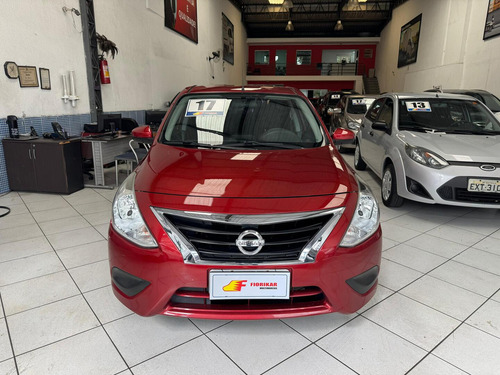 Nissan Versa Versa 1.6 16V SV (Flex)
