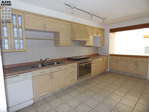 Imagen 2 de 10 de Casa En Venta Y Renta En Colinas Del Bosque