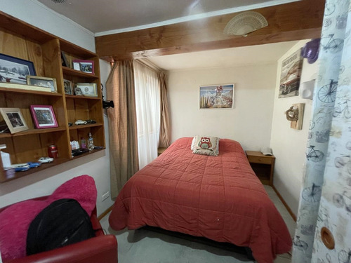 Casa De Un Piso/barrio Residecial/excelente Conectividad