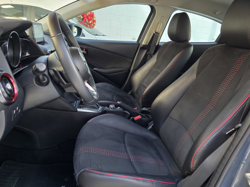 Mazda Mazda 2 2.0 Signature Hatchback At