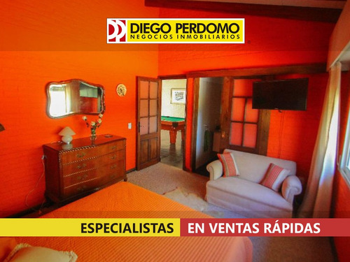 Casa De 4 Dormitorios En Venta. Marina Santa Lucia.
