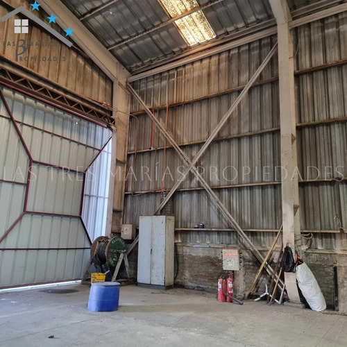 Gran Bodega En Jaime Repullo Con 1300 M2 (138155)