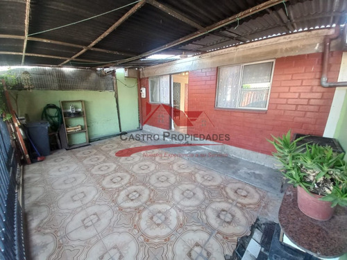Casa De Dos Pisos Con 2 Dormitorios, 1 Baño, Quilicura