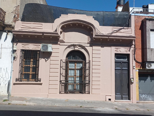 Casa A La Venta En El Centro De Montevideo | Comercial O Vivienda