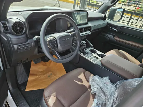 Toyota Prado 2025